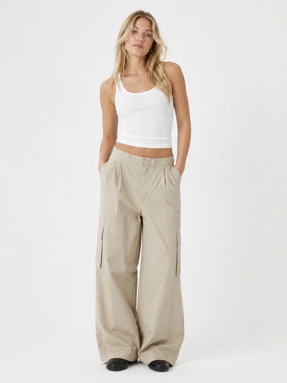 Wilo Beige Wide Leg Cargo Pants Elastic Waist Lightweight Utility Trousers M